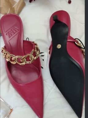 ZARA Pink Pointed Toe Chain Mules 7.5 US Size